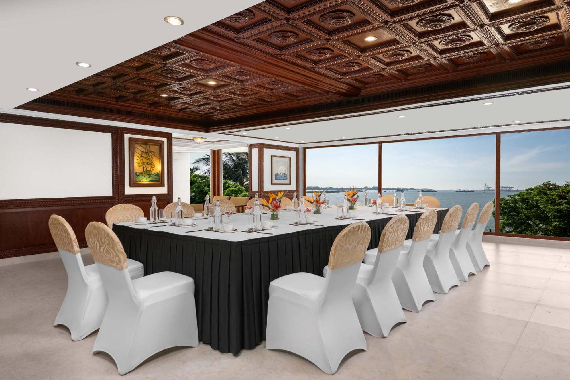 Vivanta Ernakulam, Marine Drive Kochi Ngoại thất bức ảnh