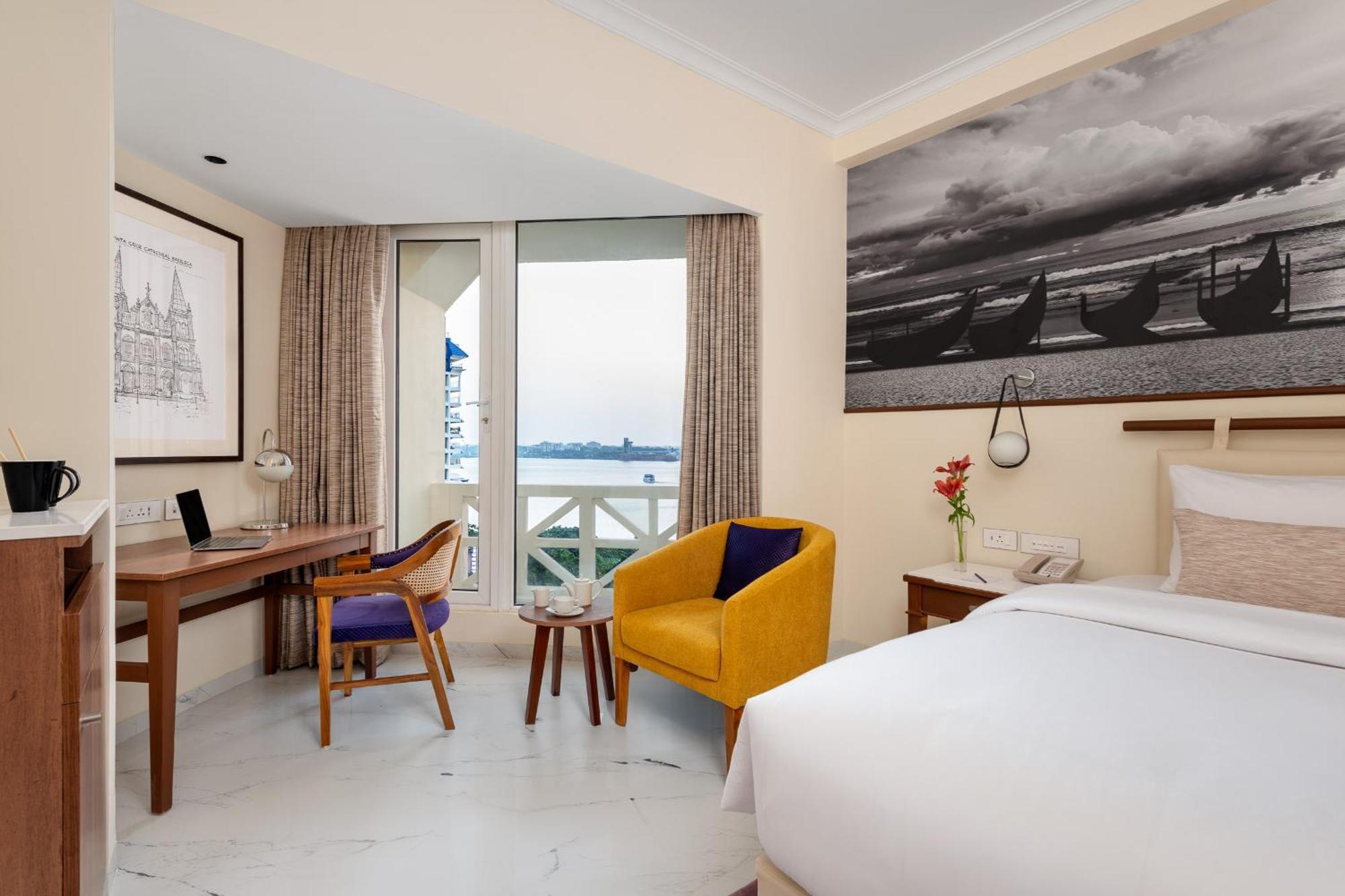 Vivanta Ernakulam, Marine Drive Kochi Ngoại thất bức ảnh